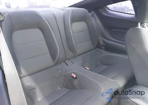 2016 Ford Mustang V6 z USA, uszkodzony, nr VIN 1FA6P8AM9G5304078